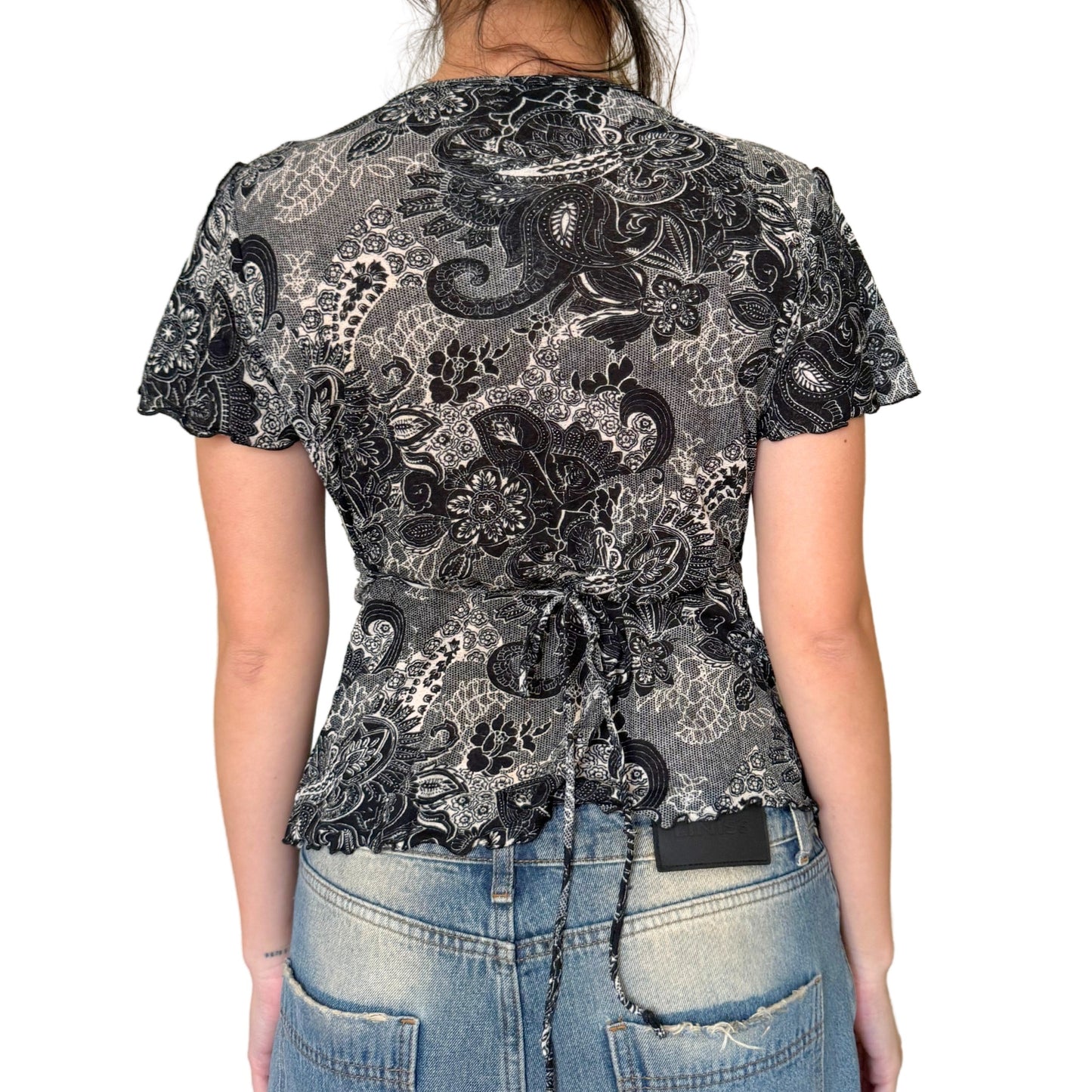 Vintage 2000s Y2k Rue21 Black White Paisley Top