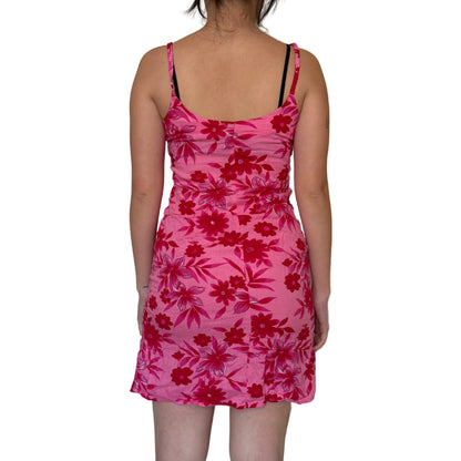 Vintage 2000s Y2k No Boundaries Pink Floral Sun Dress