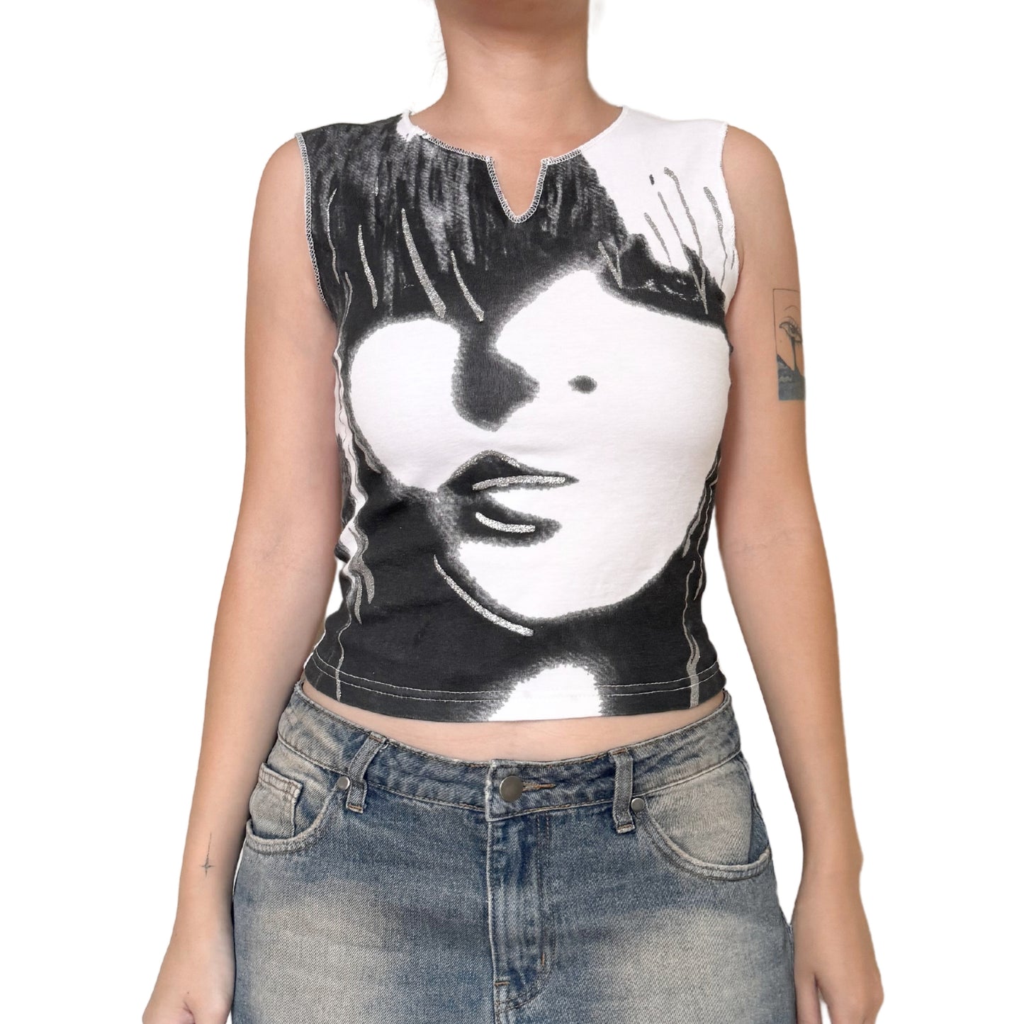 Vintage 2000s Y2k New Look Woman Face Graphic Tank Top